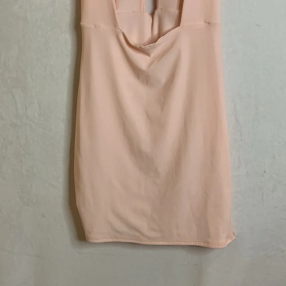 Lucy in the Sky Pink Blush Halter Backless Dress Size Small - Picture 7 of 9